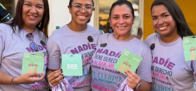 ESE Hospital Local Cartagena de Indias participa en el Rally por la No Violencia contra la Mujer en el Centro Histórico