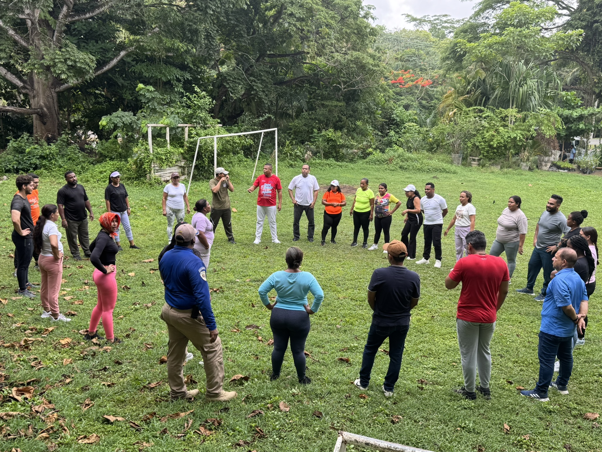  ENTRENAMIENTO DE BRIGADAS DE EMERGENCIA