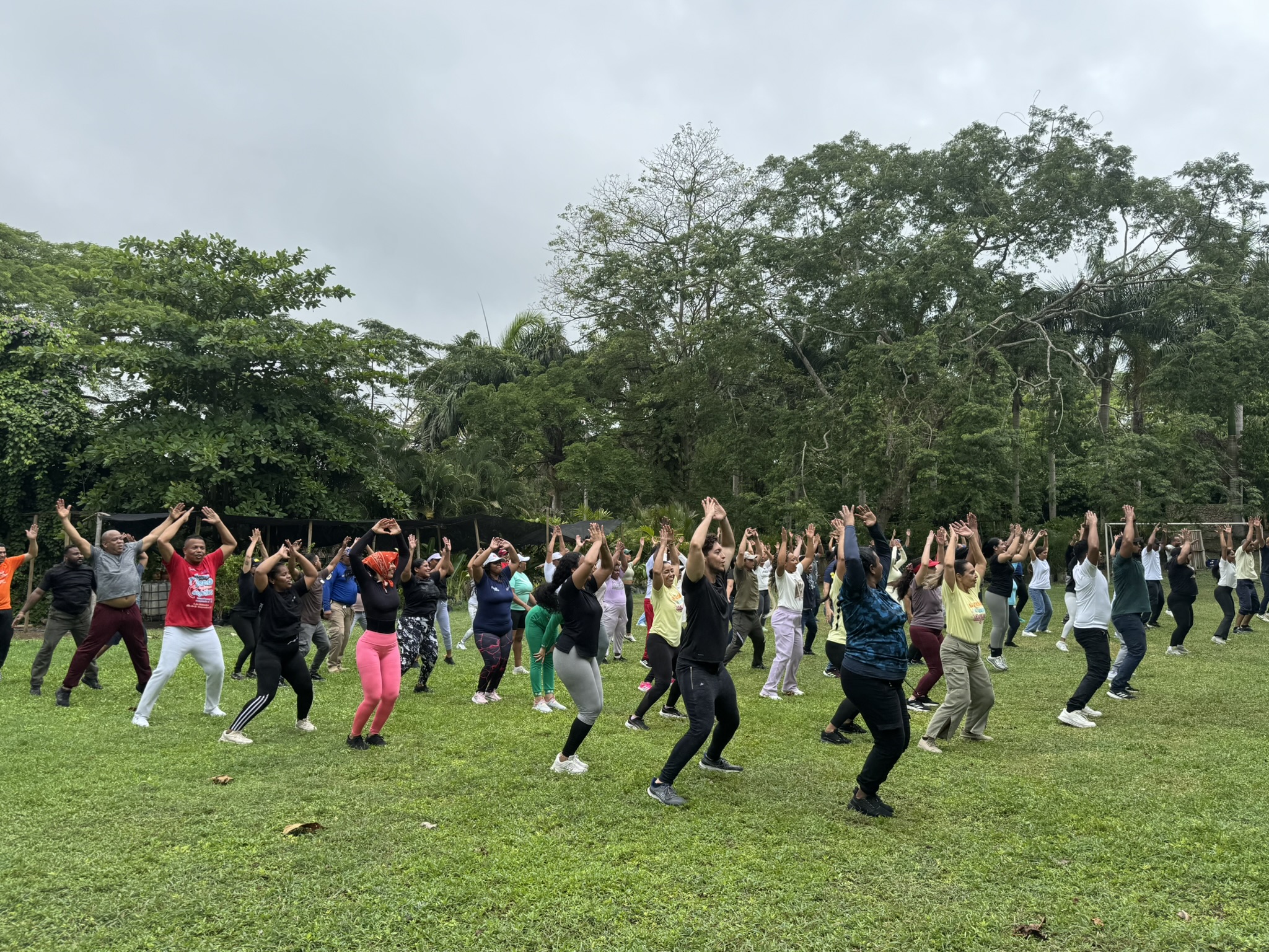  ENTRENAMIENTO DE BRIGADAS DE EMERGENCIA